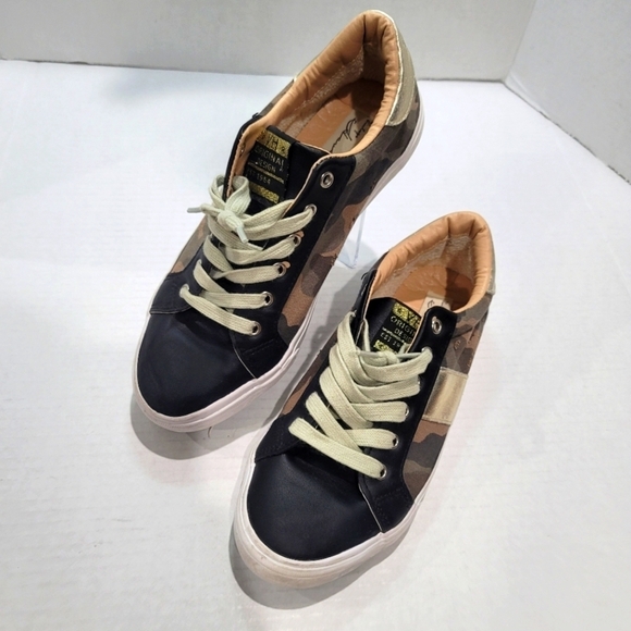 Vintage Havana Property Sneakers - Picture 2 of 15